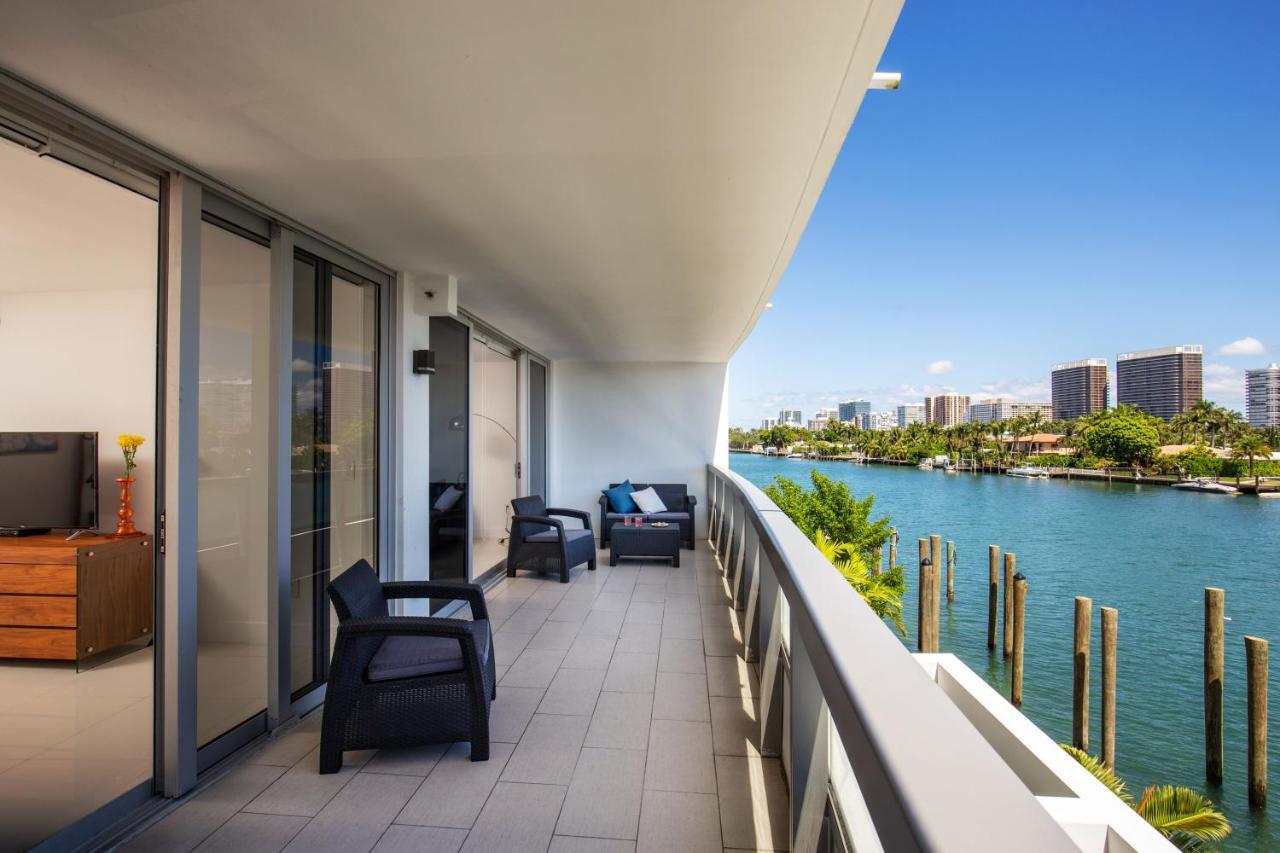 Acqua Bay Luxury Apartments Bay Harbor Islands Exterior photo