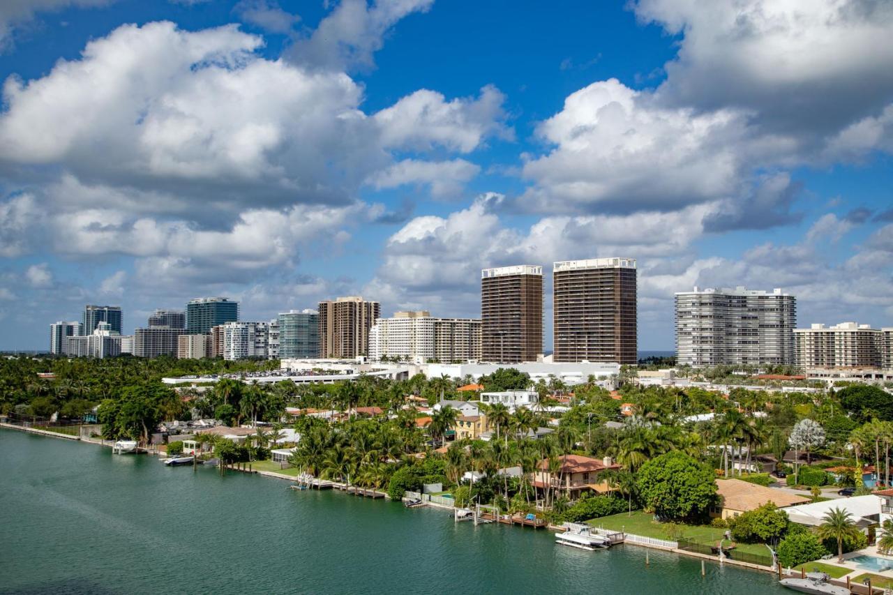 Acqua Bay Luxury Apartments Bay Harbor Islands Exterior photo